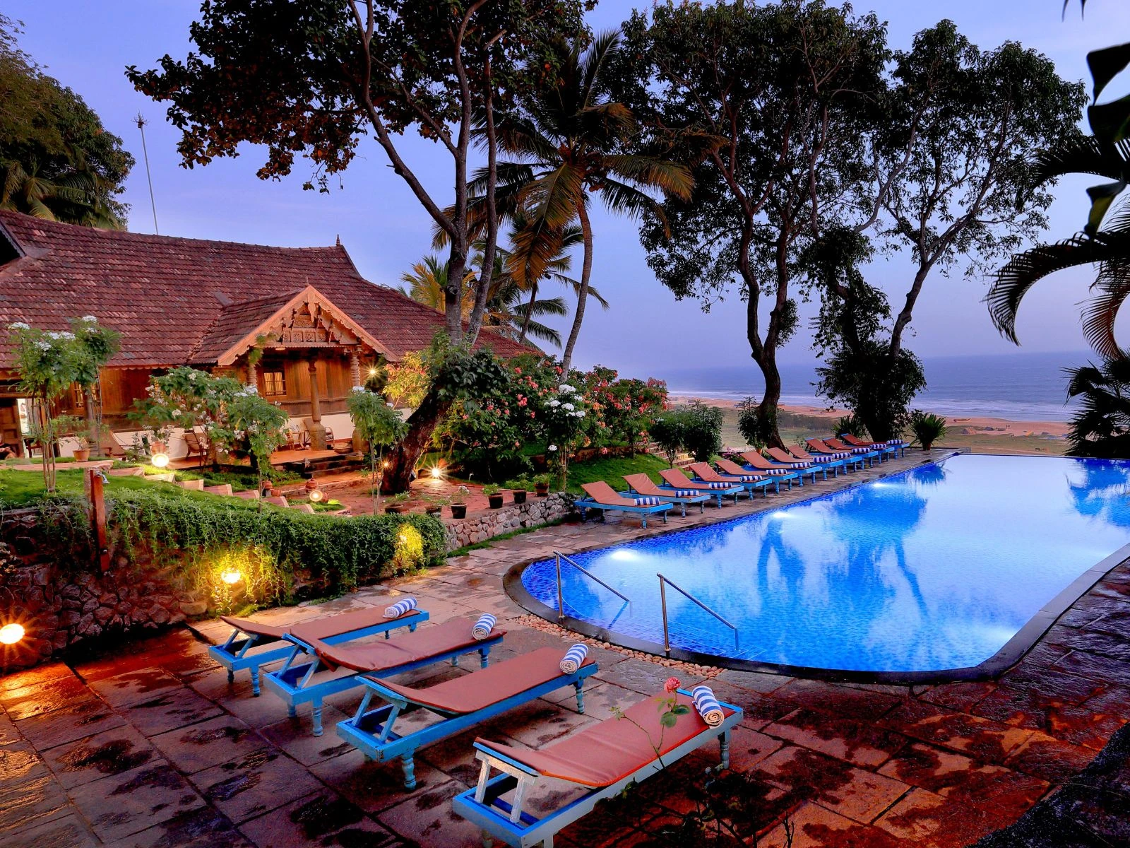 Ayurveda Holistic Retreats